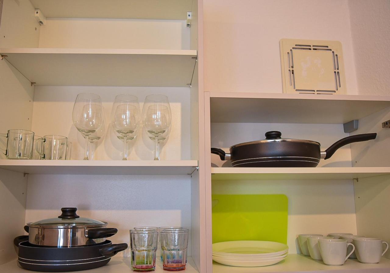 Ruhige Wohnung Im . Private Parkplatz ,Balkon ,Netflix Nuremberg ภายนอก รูปภาพ